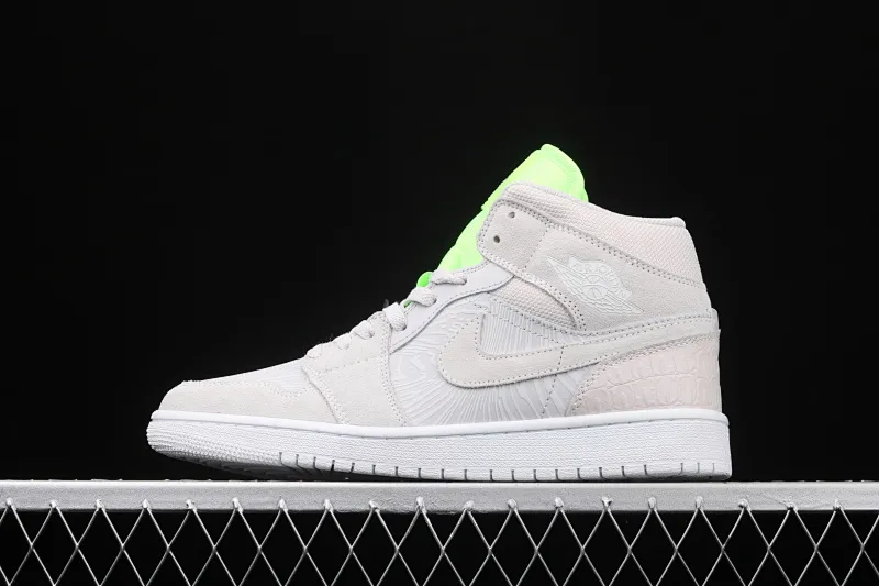 All categories Air Jordan Jordan series basketball shoes Air Jordan 1 Mid Air Jordan 1 Mid AJ1 Joe 1 sea salt fluorescent green CV3018-001